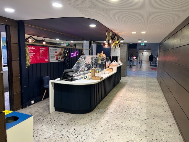 Photo 3 abf15c1a-16ee-4260-9047-6bbfd5154195