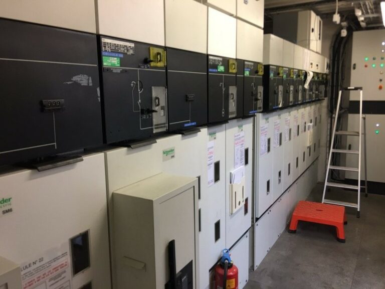 Maintenance multi tech Data center